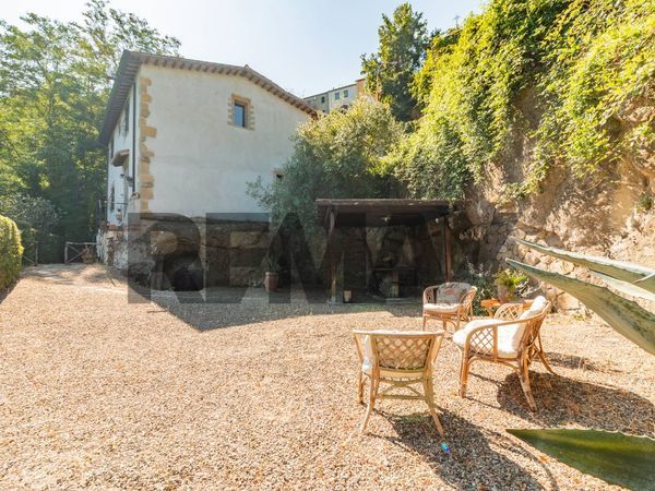 Villa singola Ischia di Castro, VT Vendita