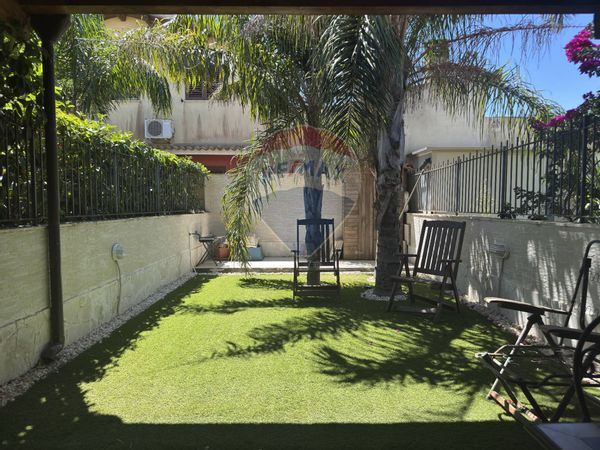 Villa a schiera San Lorenzo, Noto, SR Vendita
