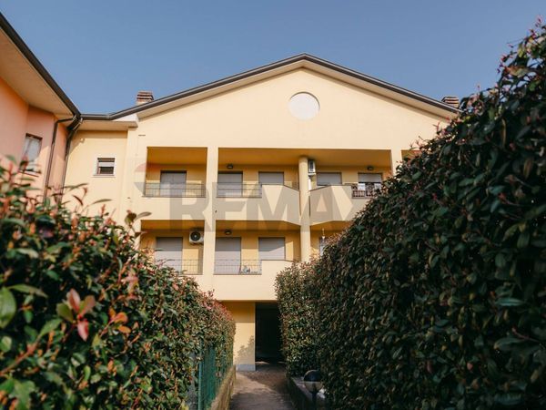 Appartamento Usmate Velate, MB Vendita