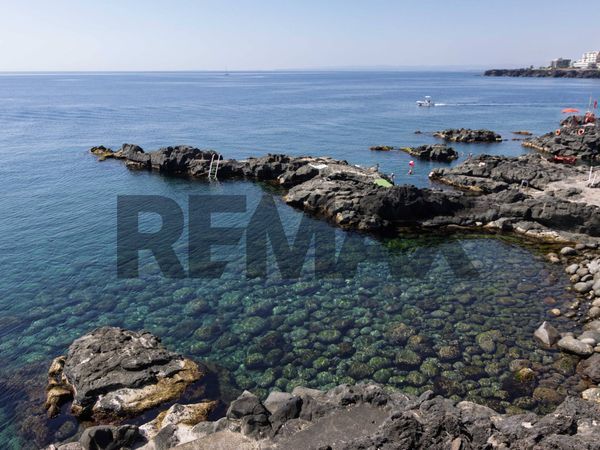 Camping Area Zona di prestigio, Catania, CT Vendita