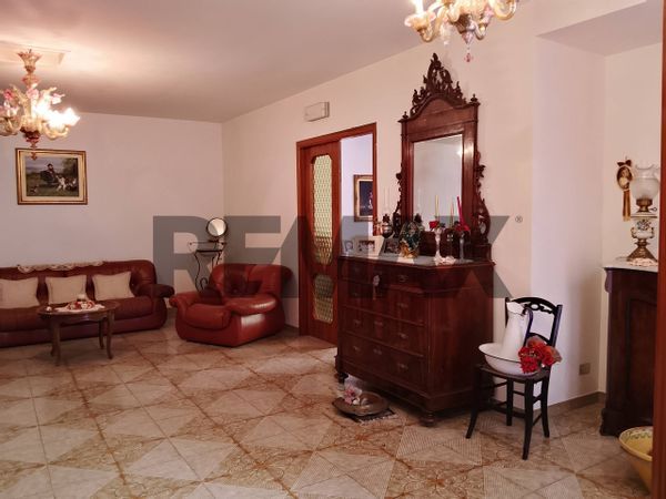 Casa Indipendente Vittoria, RG Vendita - Foto 2
