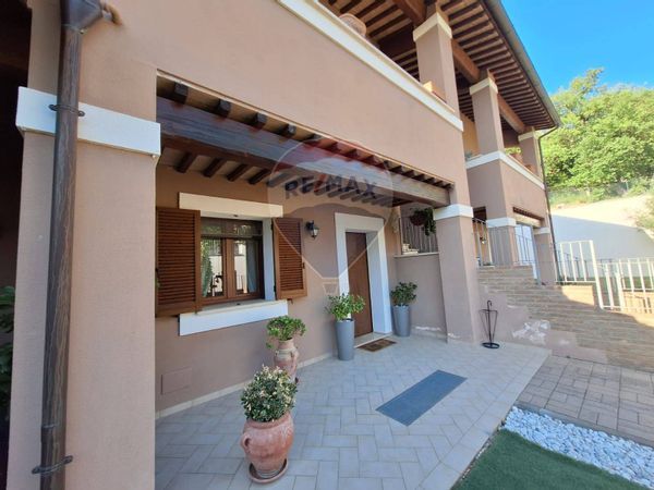 Appartamento Santa Maria in Valle, Trevi, PG Vendita - Foto 3