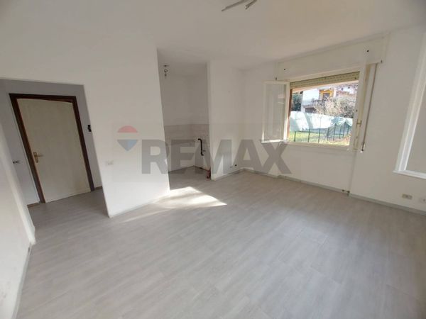 Appartamento Castello Cabiaglio, VA Vendita