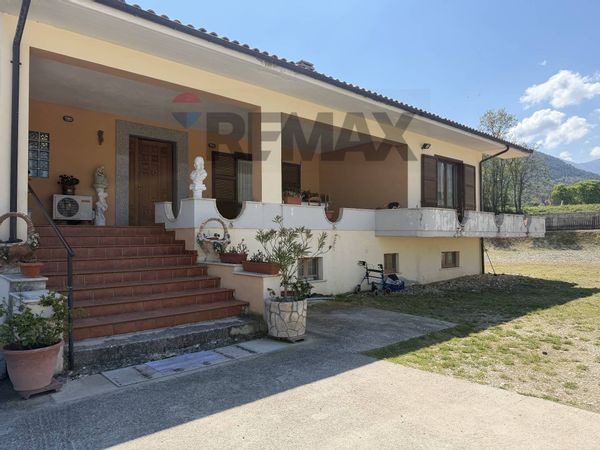 Villa o villino Introdacqua, AQ Vendita