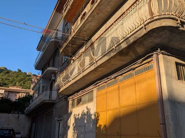 Appartamento Gaggi, ME Vendita