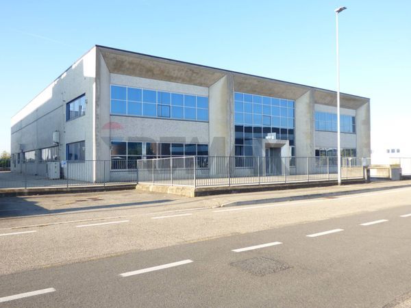 Capannone Industriale Centro, Castiglione delle Stiviere, MN Affitto