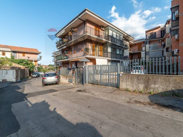 Appartamento Aci San Filippo, Aci Catena, CT Vendita