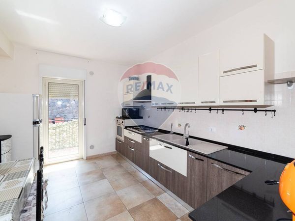 Appartamento Camporotondo Etneo, CT Vendita