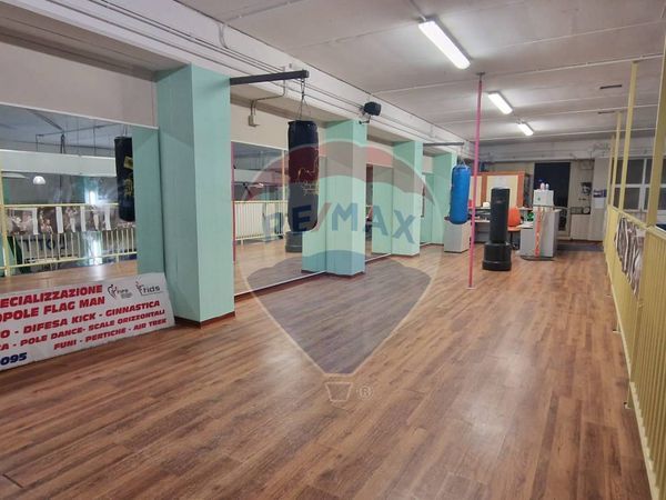 Locale Commerciale Trani, BT Affitto - Foto 2