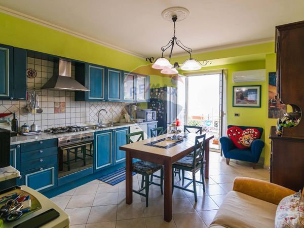 Casa Semindipendente Aci Castello, CT Vendita