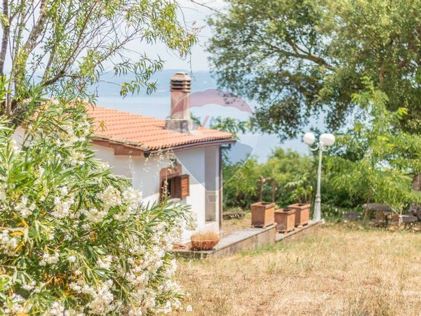 Casa Indipendente Gradoli, VT Vendita