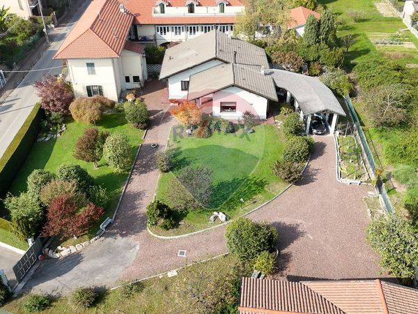 Casa Indipendente Cossato, BI Vendita