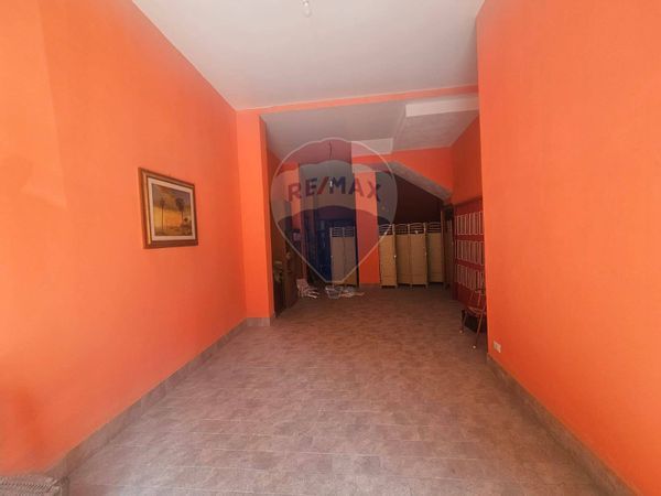 Locale Commerciale Bagheria, PA Affitto