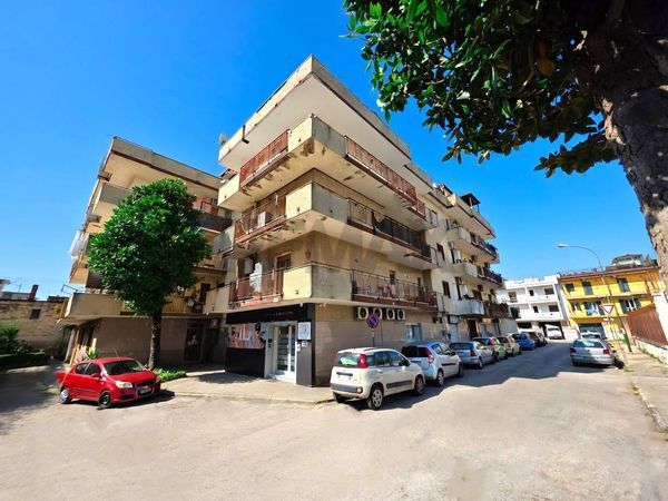 Appartamento Zona Amendola, Afragola, NA Vendita