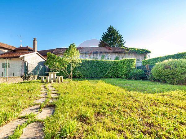 Vergiate Vendita Case E Immobili Re Max