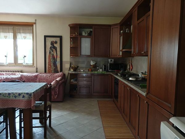 Porzione di villa Borgo Montello, Latina, LT Vendita