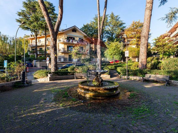 Appartamento Grottaferrata, RM Vendita
