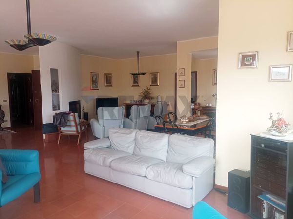 Appartamento Lagonegro, PZ Vendita