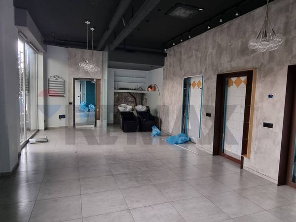 Locale Commerciale Paternò, CT Affitto