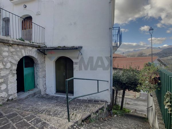 Casa Semindipendente Fallo, CH Vendita