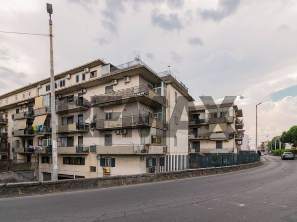 Appartamento Camporotondo Etneo, CT Vendita