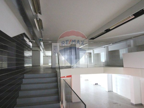 Negozio Porta Milano, Brescia, BS Vendita - Foto 4