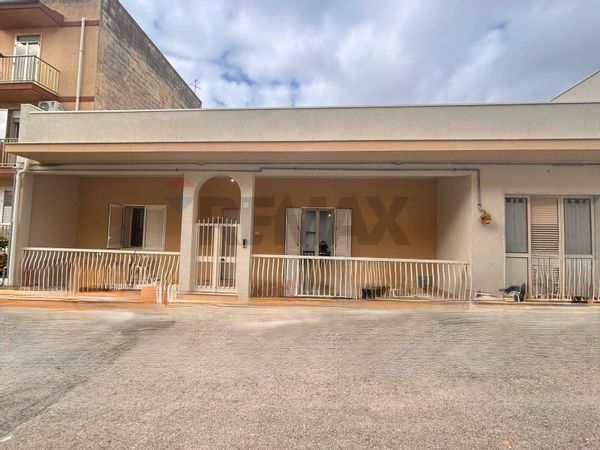 Casa Indipendente Santa Croce Camerina, RG Vendita