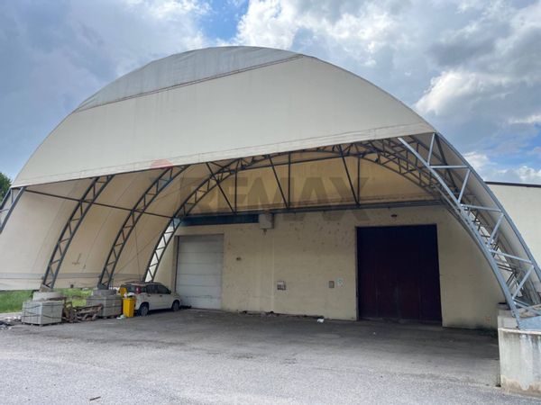 Capannone Industriale Passaggio, Bettona, PG Affitto