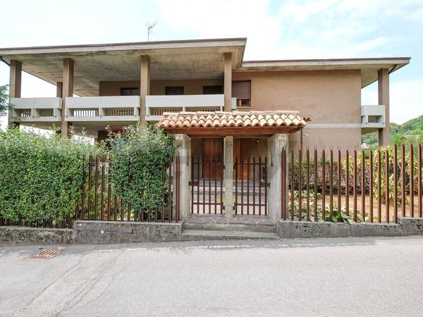 Casa Indipendente Palazzago, BG Vendita