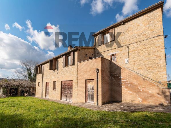 Casa Semindipendente Cupramontana, AN Vendita