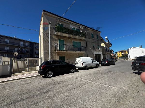 Casa Semindipendente Corigliano-Rossano, CS Vendita