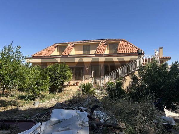 Villa singola Pietraperzia, EN Vendita