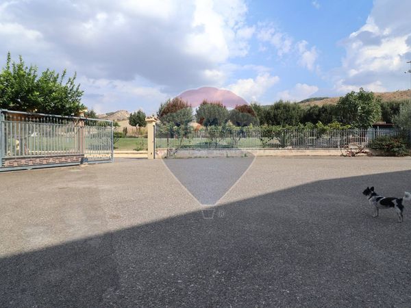 Locale Commerciale Montescaglioso, MT Vendita - Foto 2