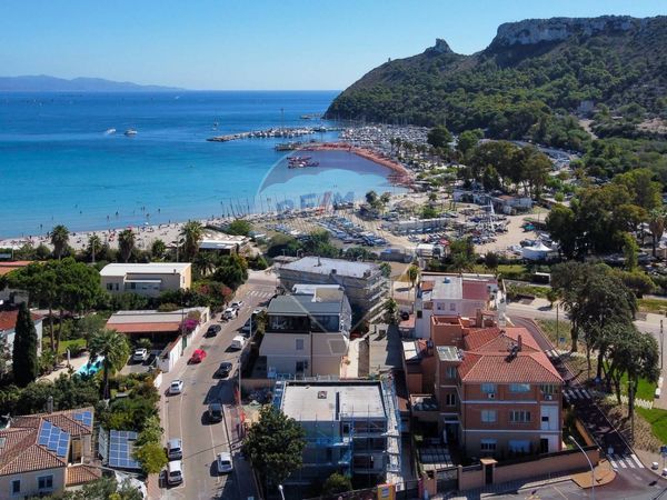 Appartamento Poetto, Cagliari, CA Vendita