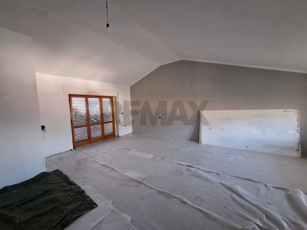 Casa Indipendente Santa Maria in Valle, Trevi, PG Affitto - Foto 2