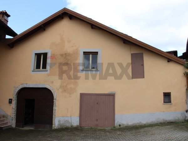 Porzione di casa Almenno San Bartolomeo, BG Vendita