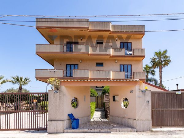 Porzione di villa Vittoria, RG Vendita