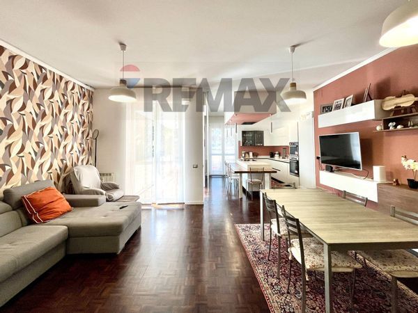 Appartamento Zona Brunella, Varese, VA Vendita - Foto 2