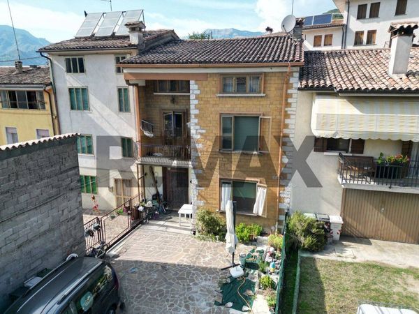 Porzione di casa Segusino, TV Vendita