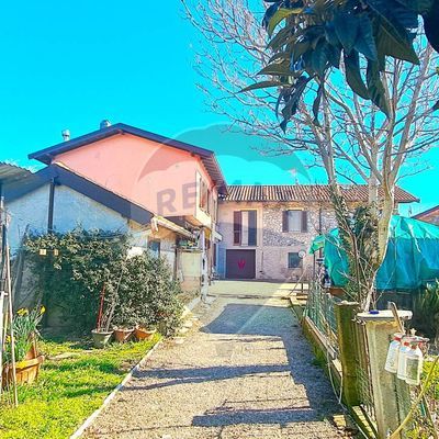 Casa Indipendente Centro, Cittiglio, VA Vendita
