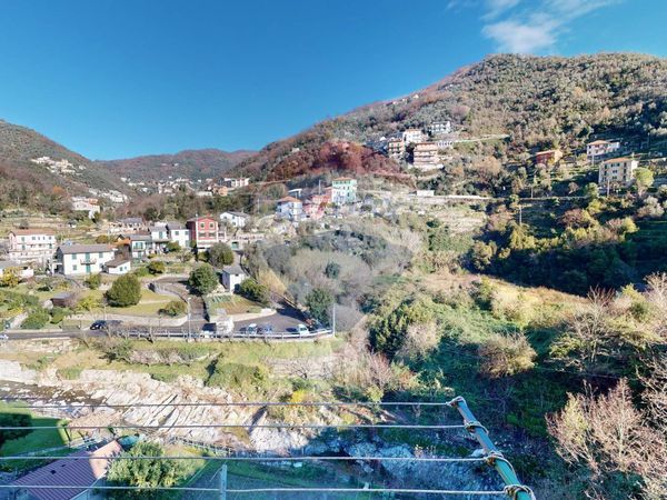 Appartamento Molino Nuovo, Avegno, GE Vendita
