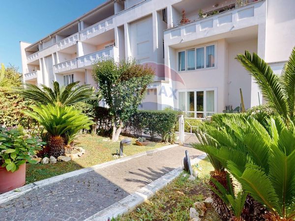 Villa a schiera Sala, Caserta, CE Vendita