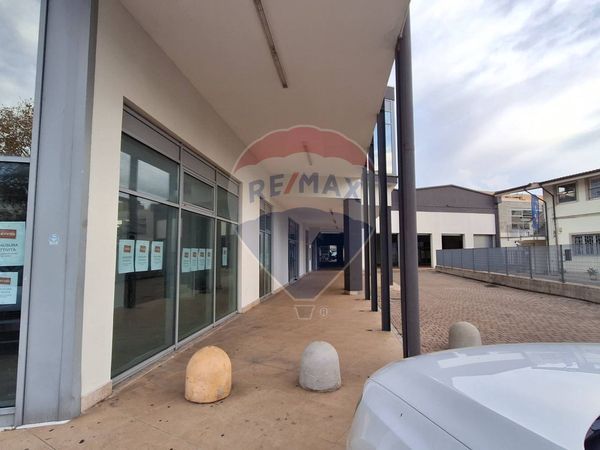 Locale Commerciale Zona Tiburtina, Pescara, PE Affitto - Foto 3