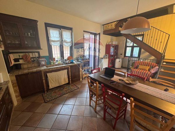 Casa Semindipendente Oltrona al Lago, Gavirate, VA Vendita - Foto 4