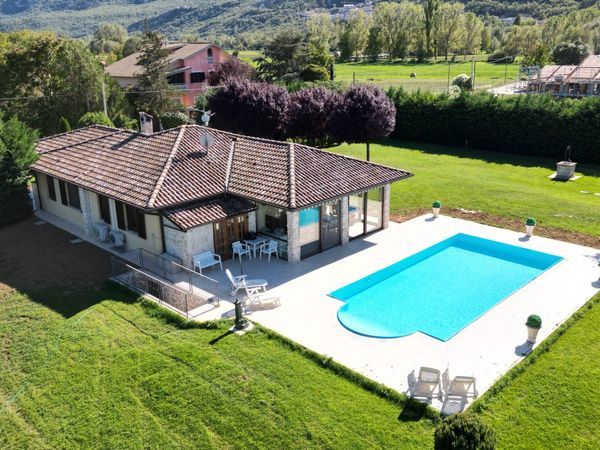 Villa singola Fossa, AQ Vendita