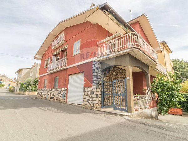 Appartamento Canino, VT Vendita