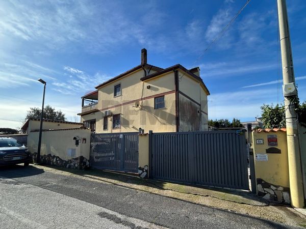 Appartamento Fossignano, Aprilia, LT Vendita