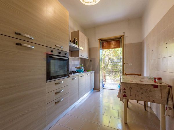 Appartamento Marco Simone, Guidonia Montecelio, RM Vendita - Foto 2