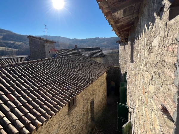Rustico Pastorello, Langhirano, PR Vendita