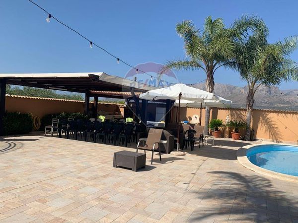 Villetta bifamiliare Trappeto, PA Vendita